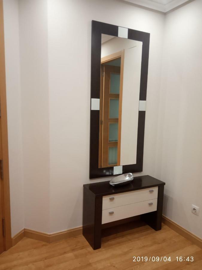 Apartamento Los Lirios Логроньо Экстерьер фото